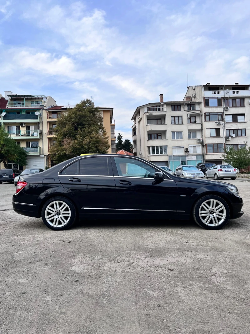 Mercedes-Benz C 250, снимка 4 - Автомобили и джипове - 47296518