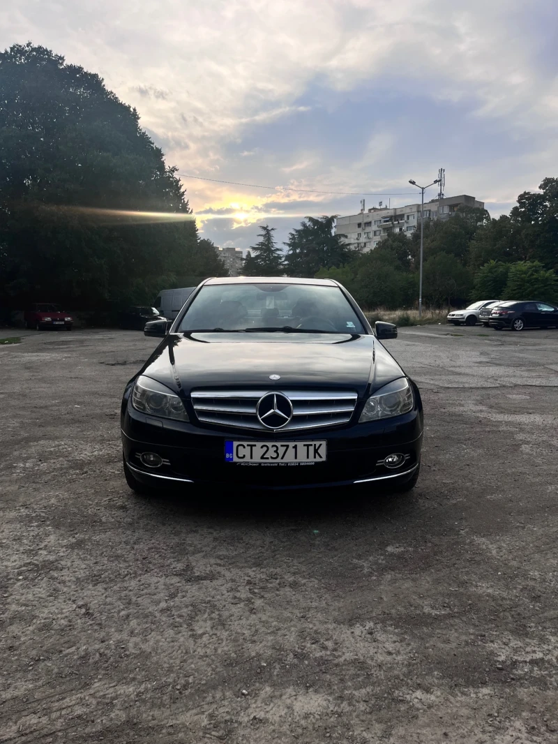 Mercedes-Benz C 250, снимка 2 - Автомобили и джипове - 47296518