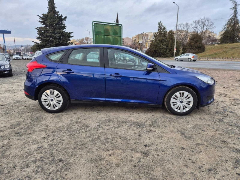 Ford Focus 1.0i Ecoboost, снимка 6 - Автомобили и джипове - 48888263