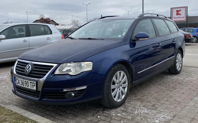 VW Passat, снимка 1 - Автомобили и джипове - 49152162