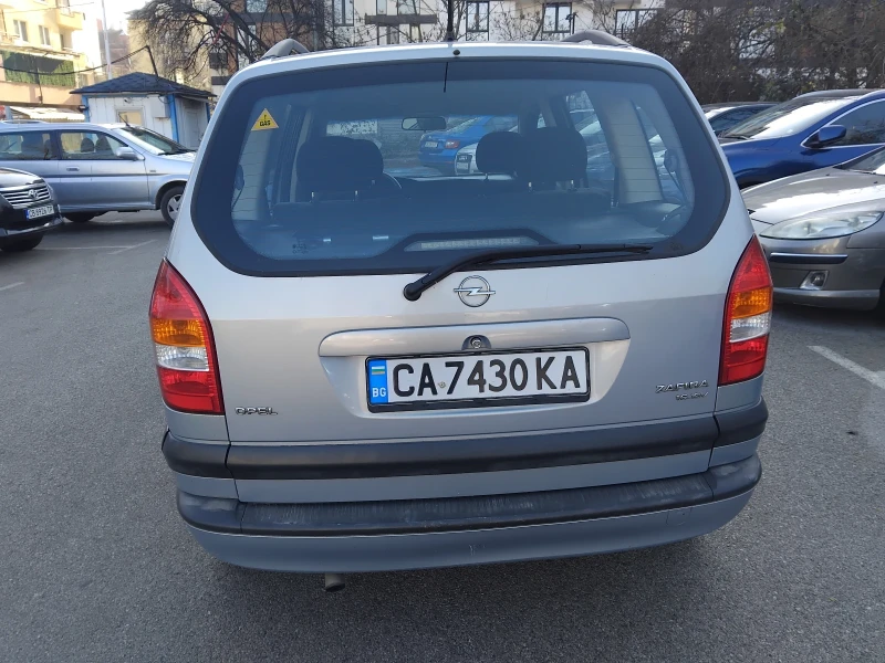 Opel Zafira 1.6 Gazov ijekcion, снимка 6 - Автомобили и джипове - 49240568