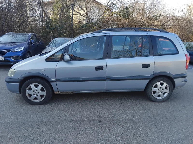 Opel Zafira 1.6 Gazov ijekcion, снимка 8 - Автомобили и джипове - 49240568