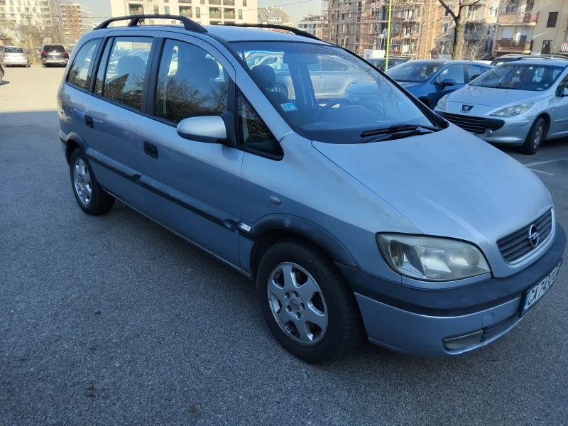 Opel Zafira 1.6 Gazov ijekcion, снимка 4 - Автомобили и джипове - 49240568