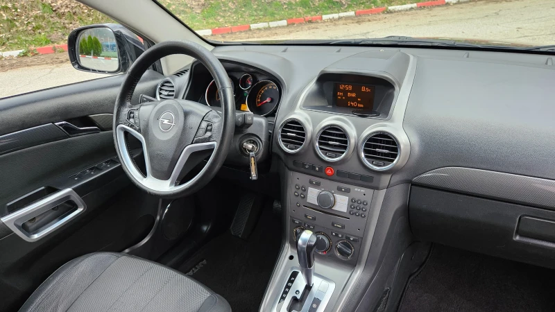 Opel Antara 2.0 Cdti Cosmo/Avtomat/Koja/4x4, снимка 10 - Автомобили и джипове - 52614609