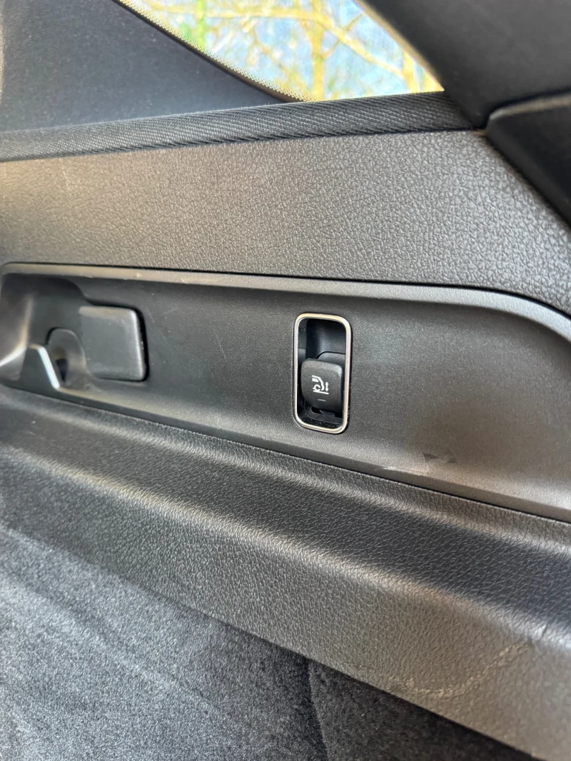 Mercedes-Benz GLE 450 EQ Boost/AMG/AIR/BURM/KLESS/ВАКУМ/ПАНО/ПАРФ/360, снимка 15 - Автомобили и джипове - 52789978