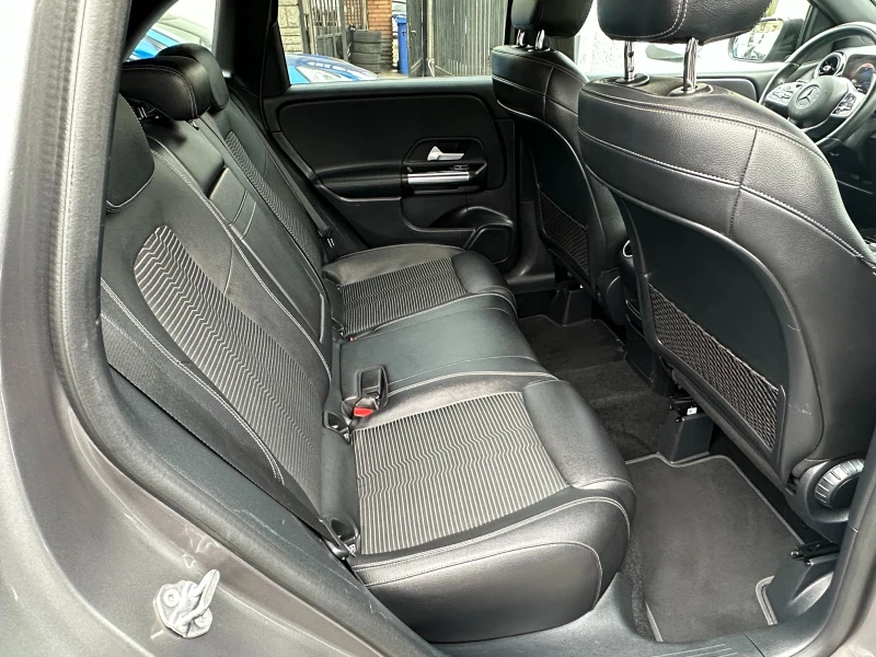 Mercedes-Benz B 180 LED-NAVI-DIST-КОЖА-АUTOMAT-2019-EURO6D, снимка 11 - Автомобили и джипове - 53463225