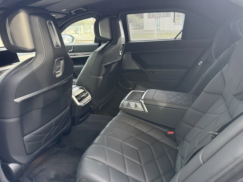 BMW 760, снимка 8 - Автомобили и джипове - 53589690