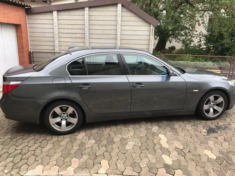 BMW 523 2.3i На части, снимка 2 - Автомобили и джипове - 13190085