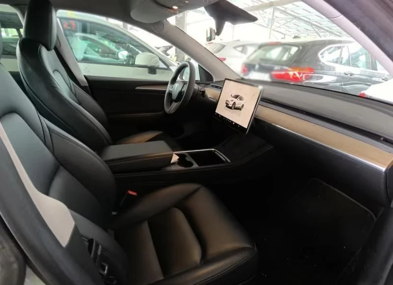 Tesla Model Y RWD/299HP/PANO/LED/NAVI/KLESS/CAM/288f - изображение 8