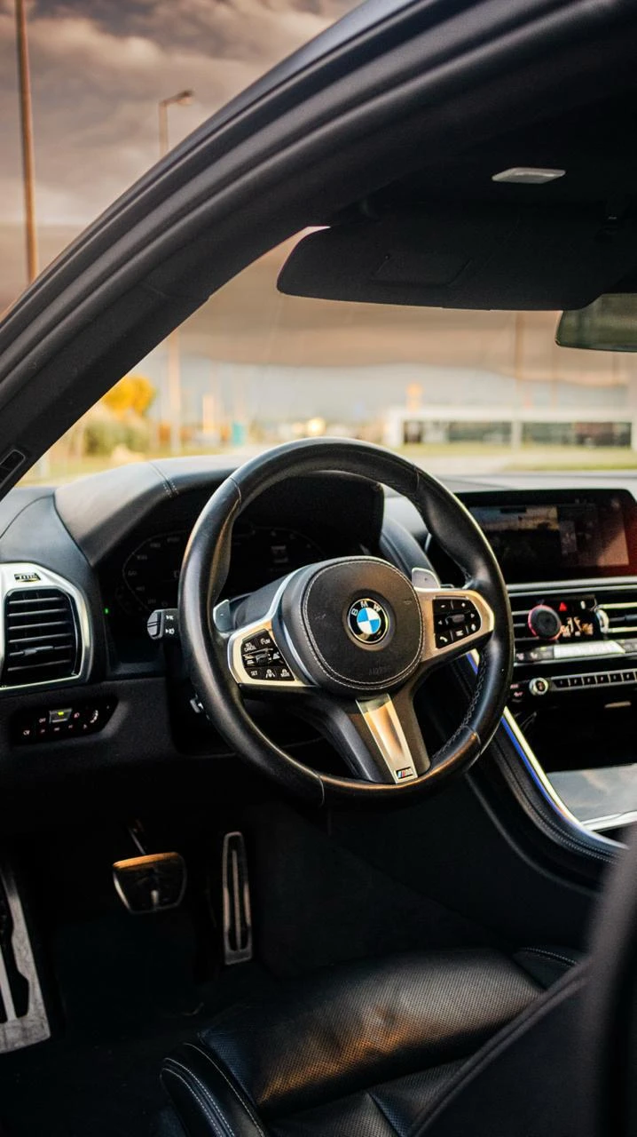 BMW 850 М850i xDrive, снимка 7 - Автомобили и джипове - 53878856