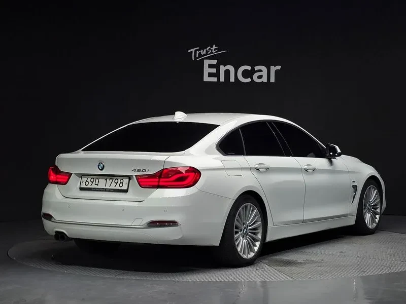 BMW 420 i - САМО 30% АВАНС, снимка 2 - Автомобили и джипове - 56268804