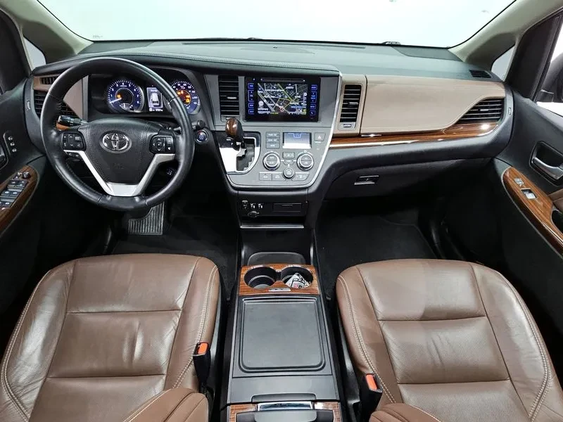 Toyota Sienna 3.5 Awd | Mobile.bg � ����������� 7