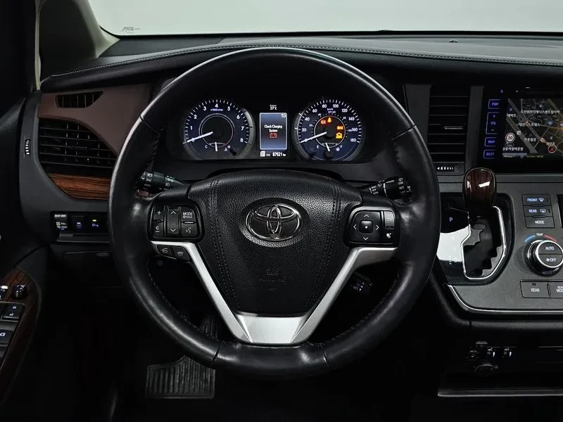 Toyota Sienna 3.5 Awd | Mobile.bg � ����������� 13