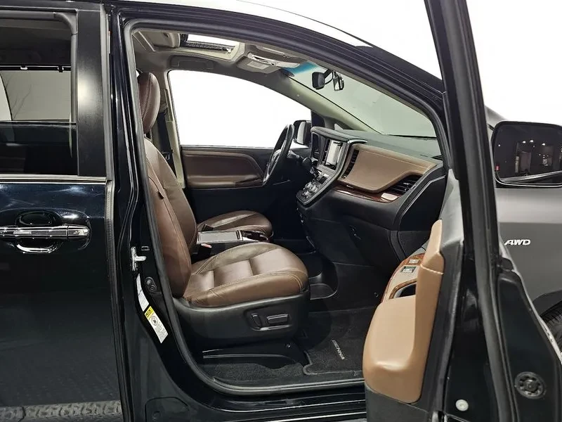 Toyota Sienna 3.5 Awd | Mobile.bg � ����������� 11