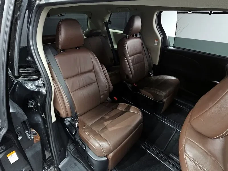 Toyota Sienna 3.5 Awd | Mobile.bg � ����������� 12