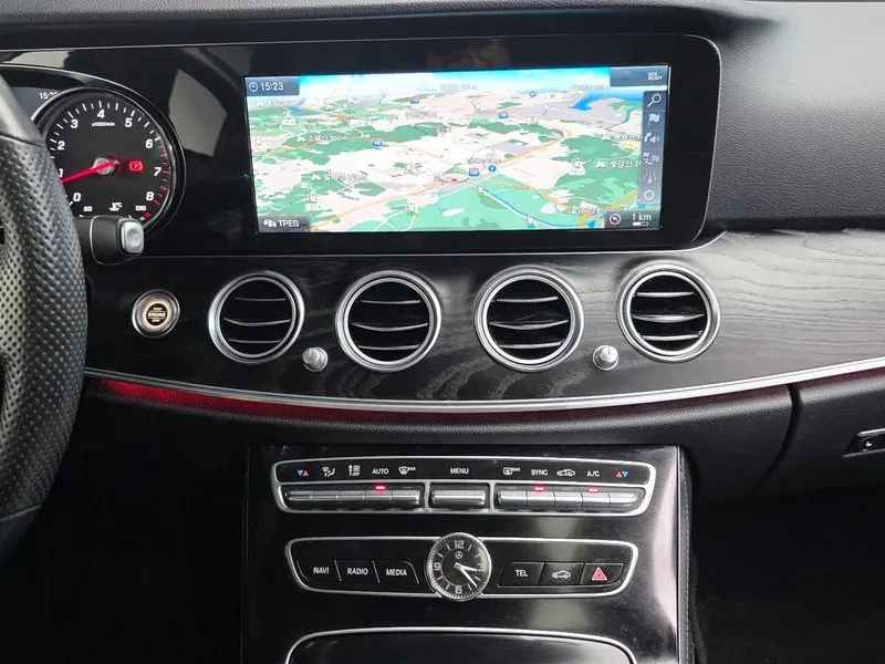 Mercedes-Benz E 200 W 213 AVANTGARDE| �������| �����| ������� | Mobile.bg � ����������� 14