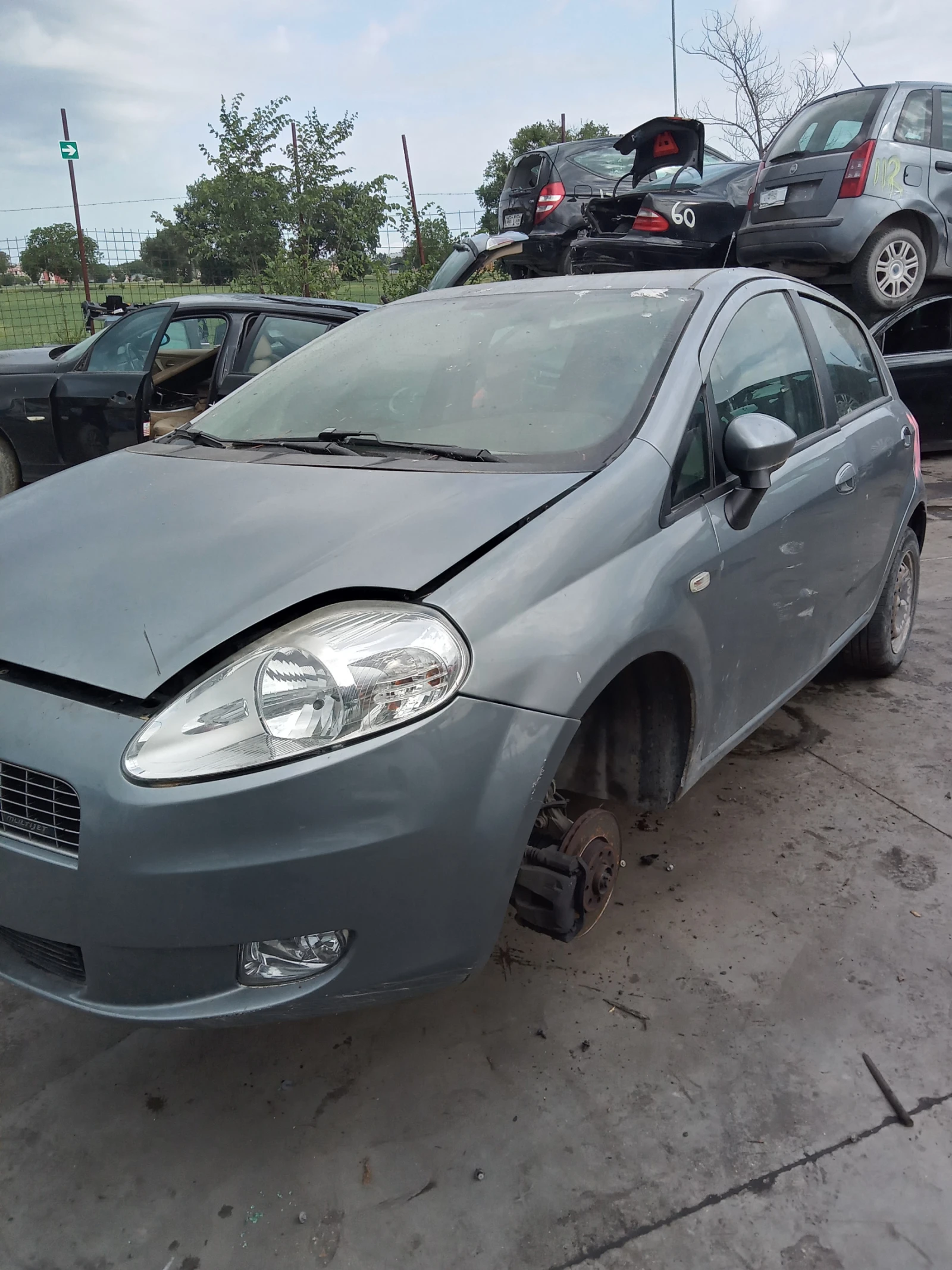 Fiat Punto 1,3 jtd 1.2i - изображение 4