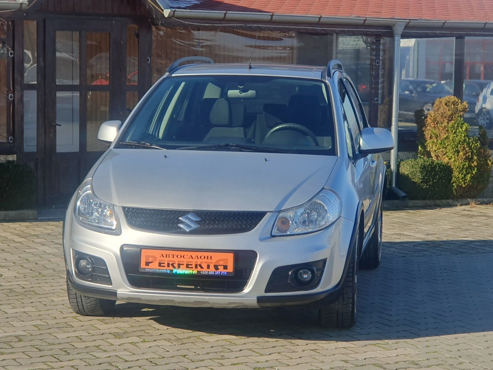 Suzuki SX4 1.5 бензин 111к.с. - изображение 3