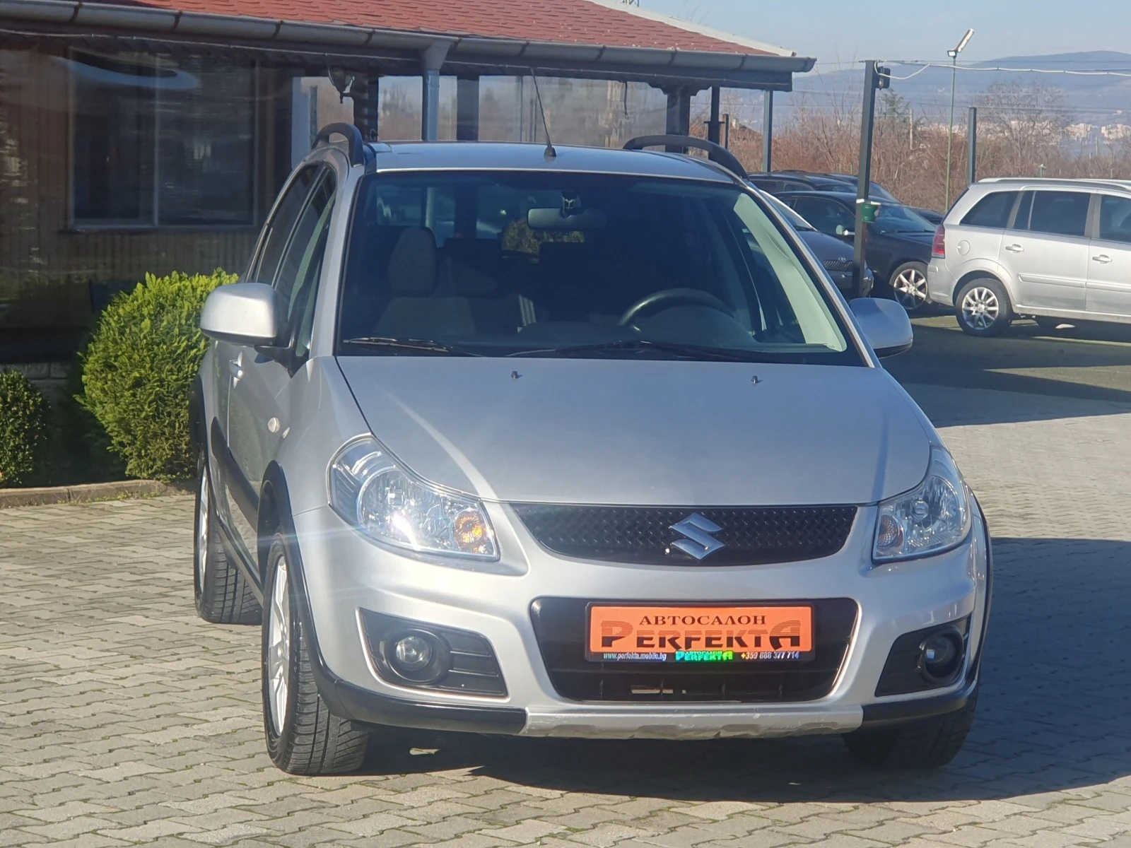 Suzuki SX4 1.5 бензин 111к.с. - изображение 4