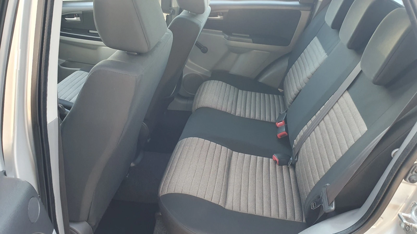 Suzuki SX4 1.5  111.. | Mobile.bg   13