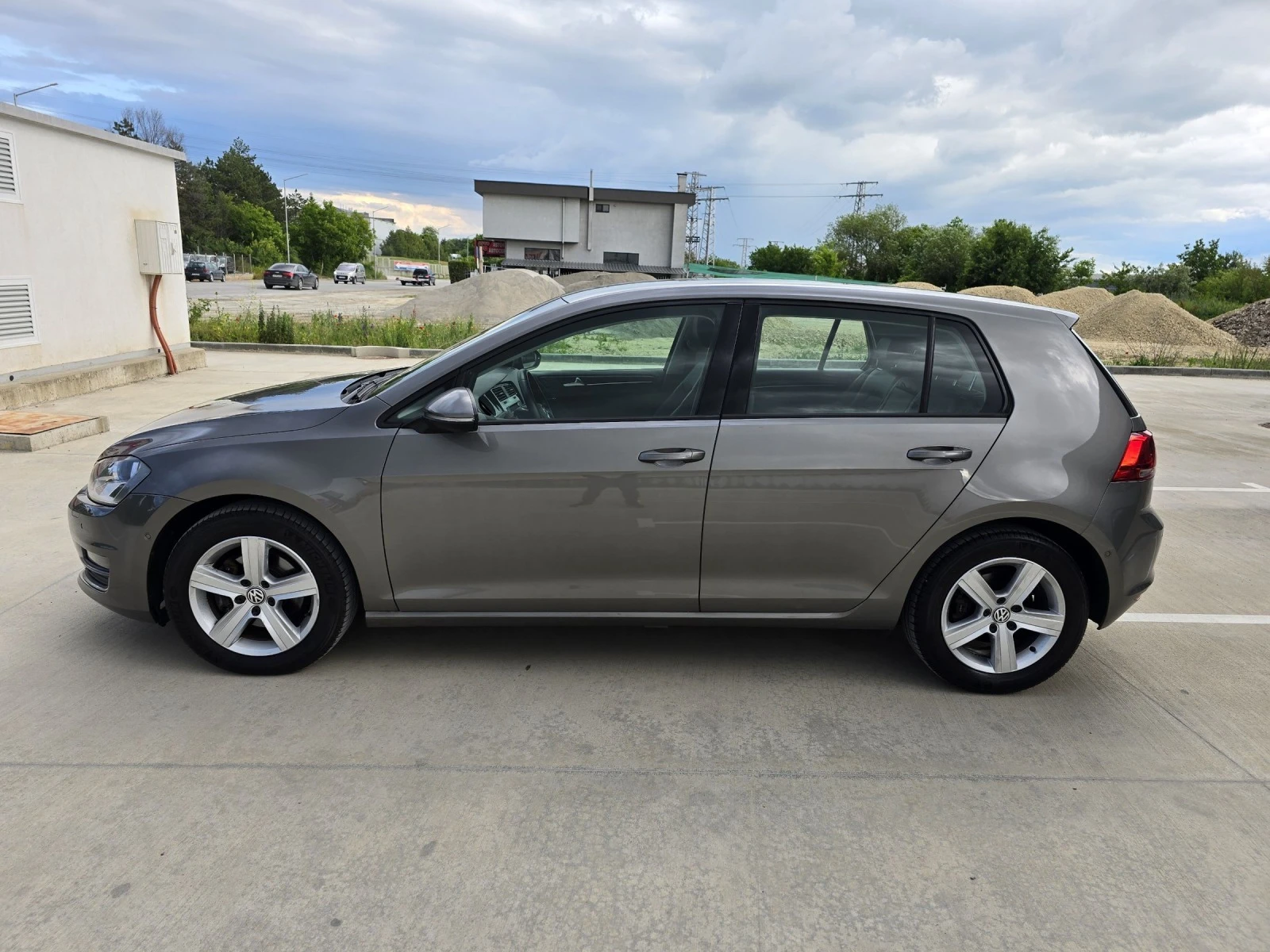 VW Golf 1.4i 140k.c * DSG * Масаж * Кожа * Камера * ЛИЗИНГ - изображение 8