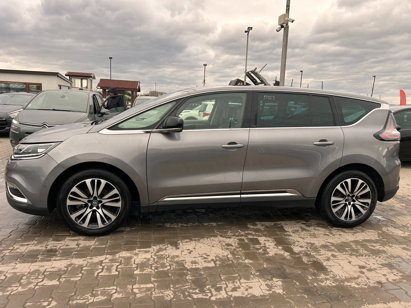 Renault Espace 1.6DCI AVTOMAT/PANORAMA/NAVI/KOJA 6+ 1 EURO 6 - изображение 9