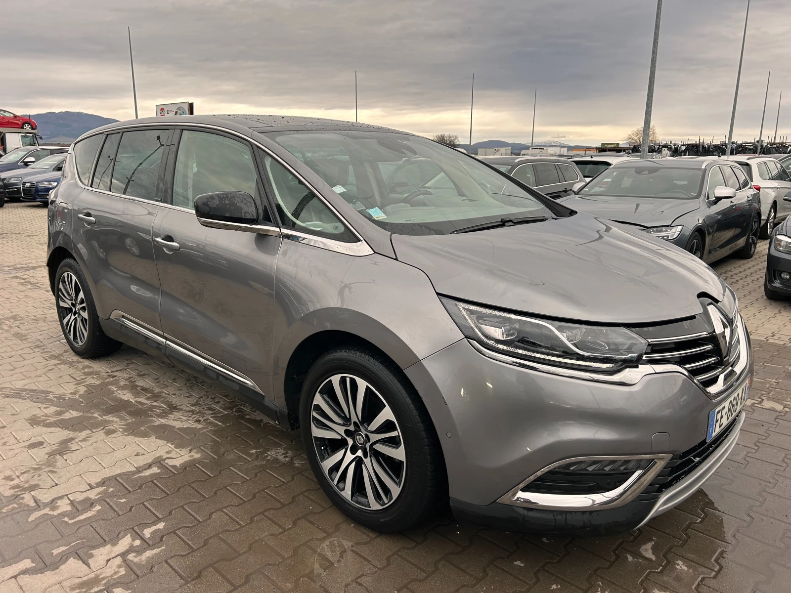 Renault Espace 1.6DCI AVTOMAT/PANORAMA/NAVI/KOJA 6+ 1 EURO 6 - изображение 4