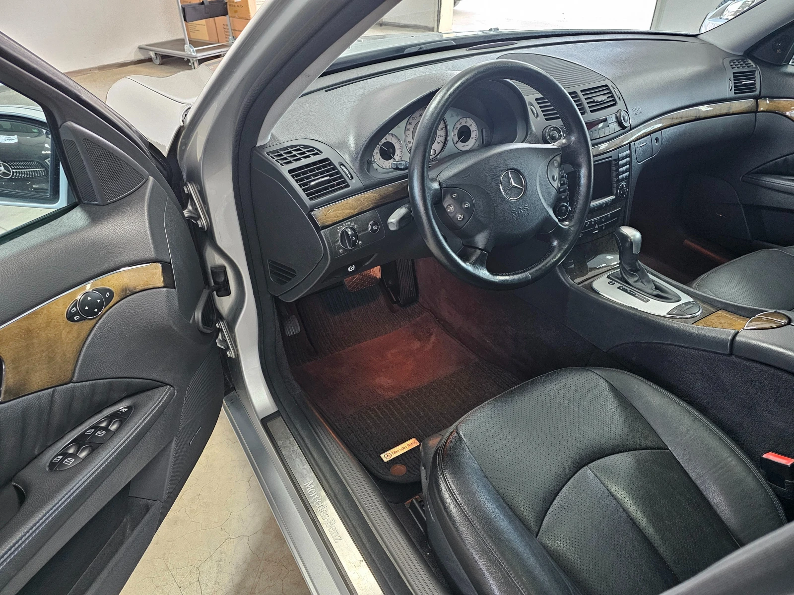Mercedes-Benz E 350 4Matic - изображение 5