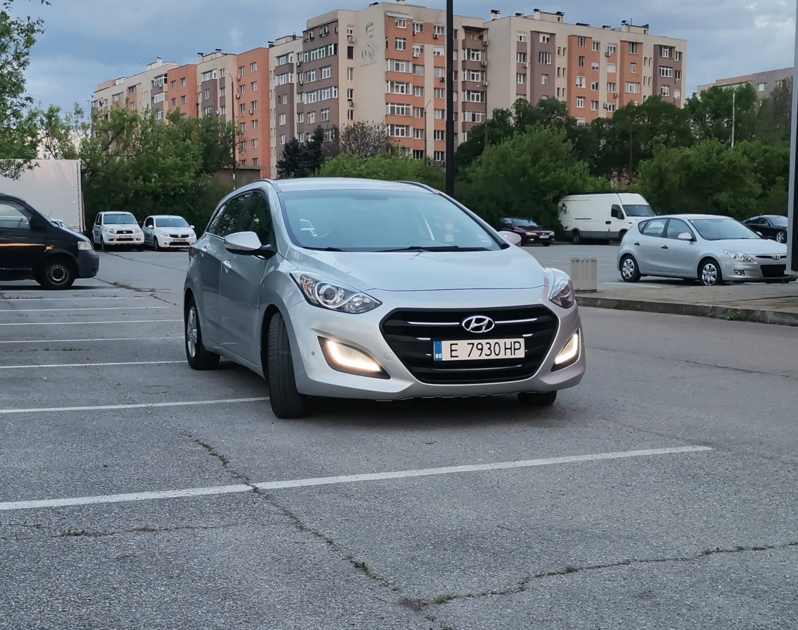 Hyundai I30 1.6 CRDI - изображение 2