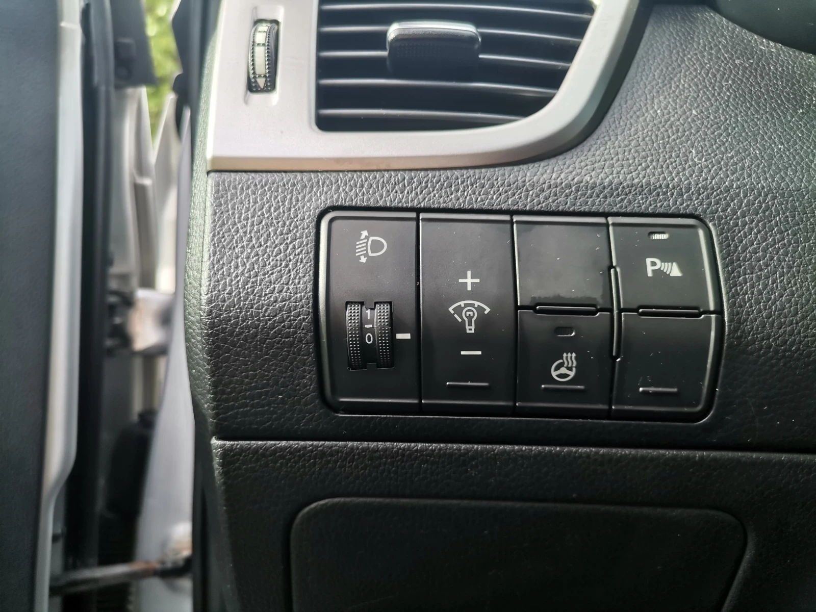 Hyundai I30 1.6 CRDI - изображение 6