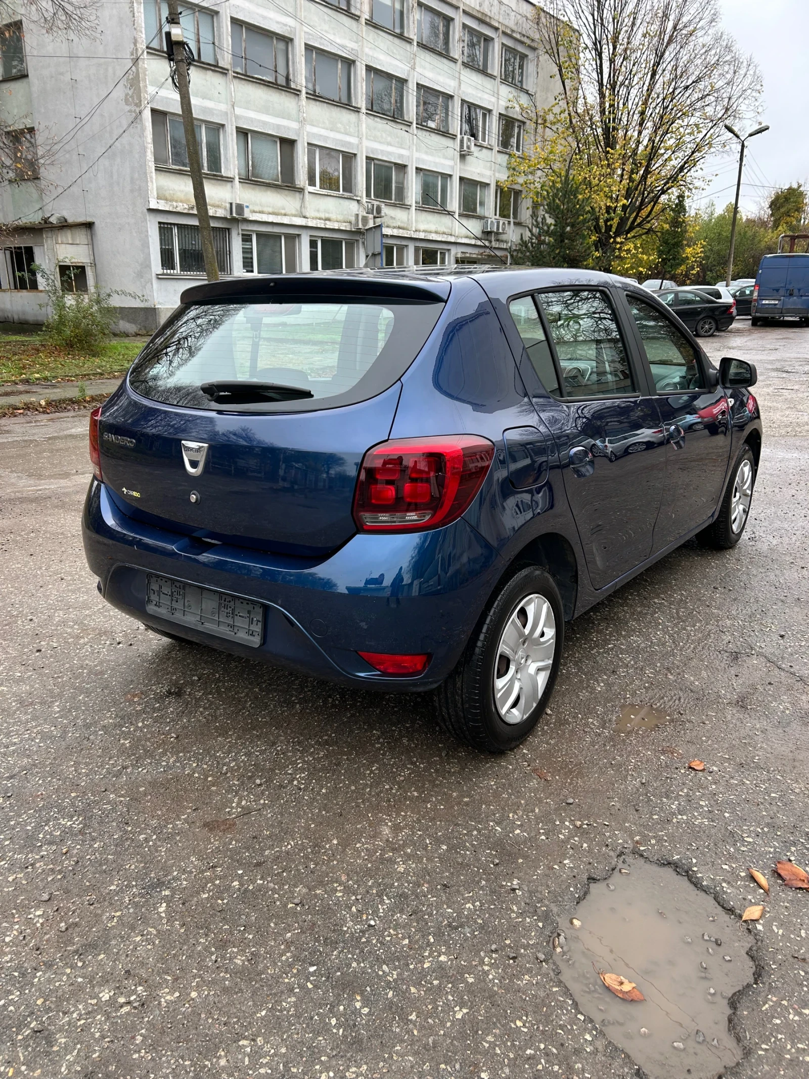 Dacia Sandero 0.9 90 кс, снимка 6 - Автомобили и джипове - 52998469