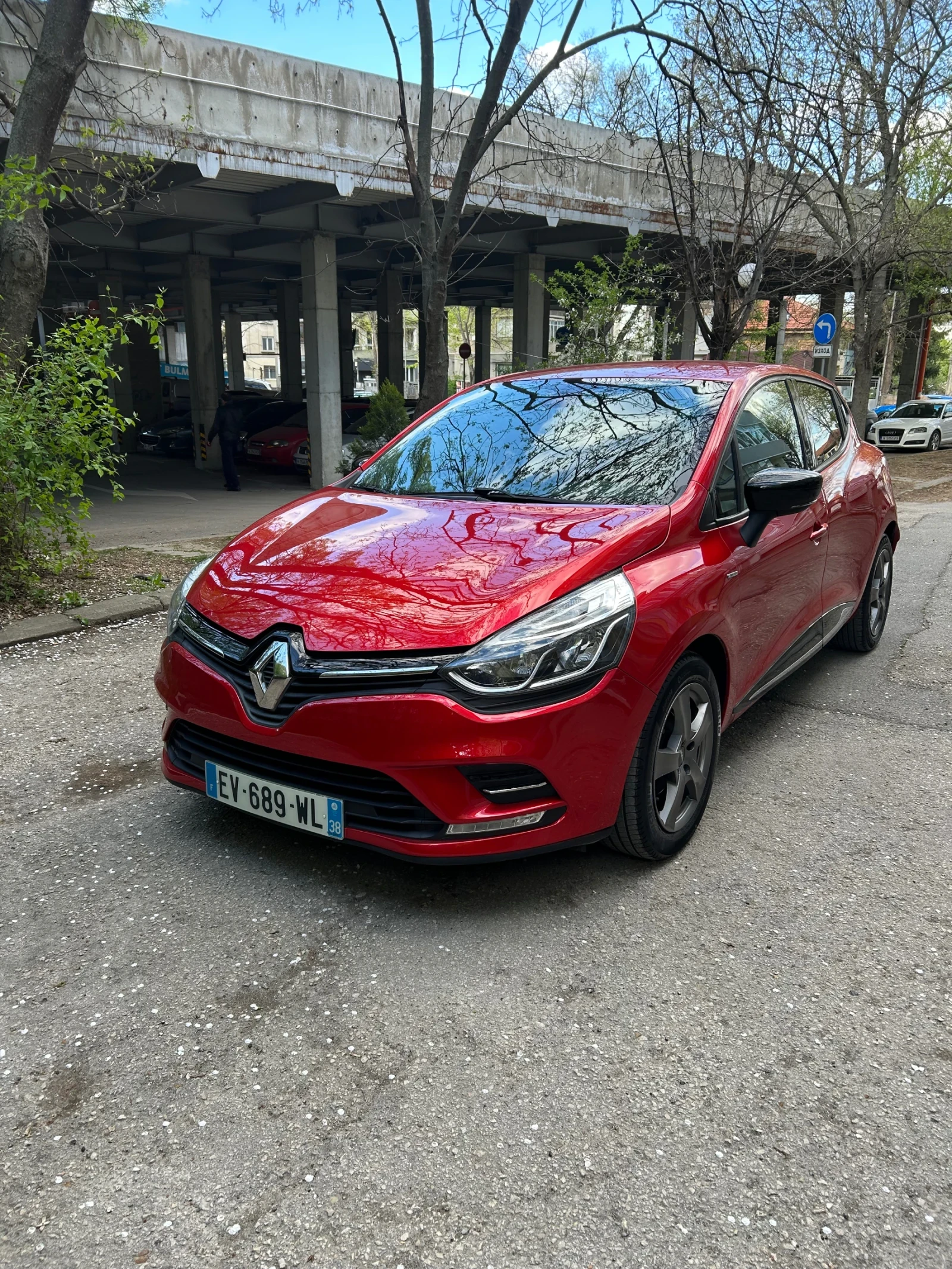 Renault Clio 0.9 90 �� | Mobile.bg � ����������� 3