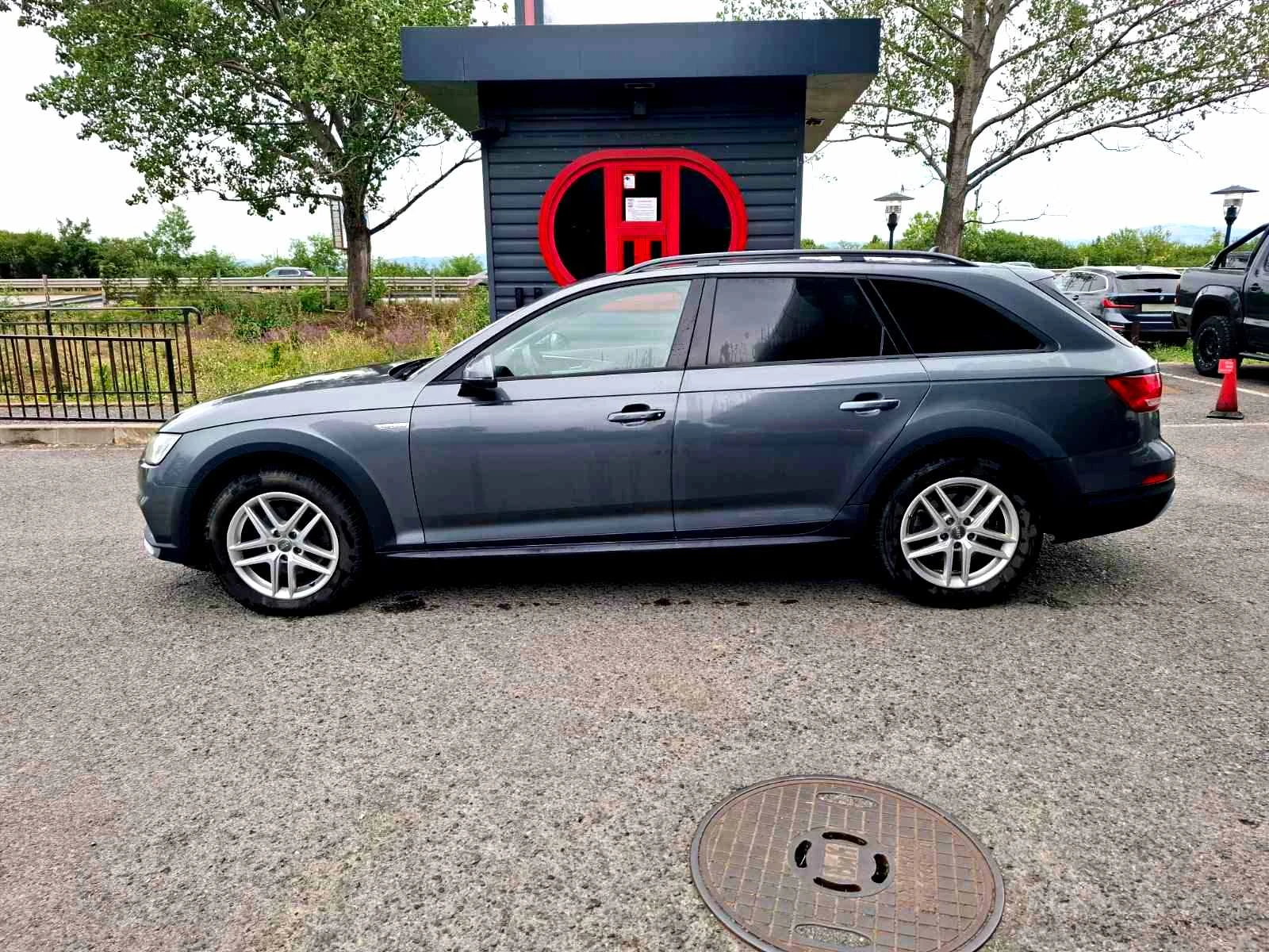 Audi A4 Allroad 2, 0 TDi Quattro  - изображение 4