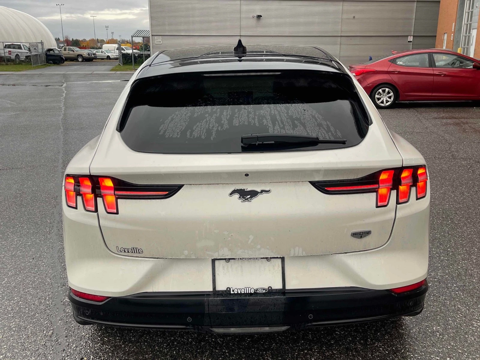 Ford Mustang Mach-E California Route 1 CARFAX    | Mobile.bg   4