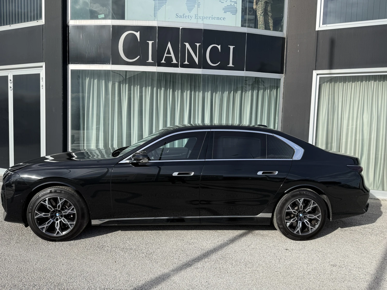BMW 760 | Mobile.bg � ����������� 1