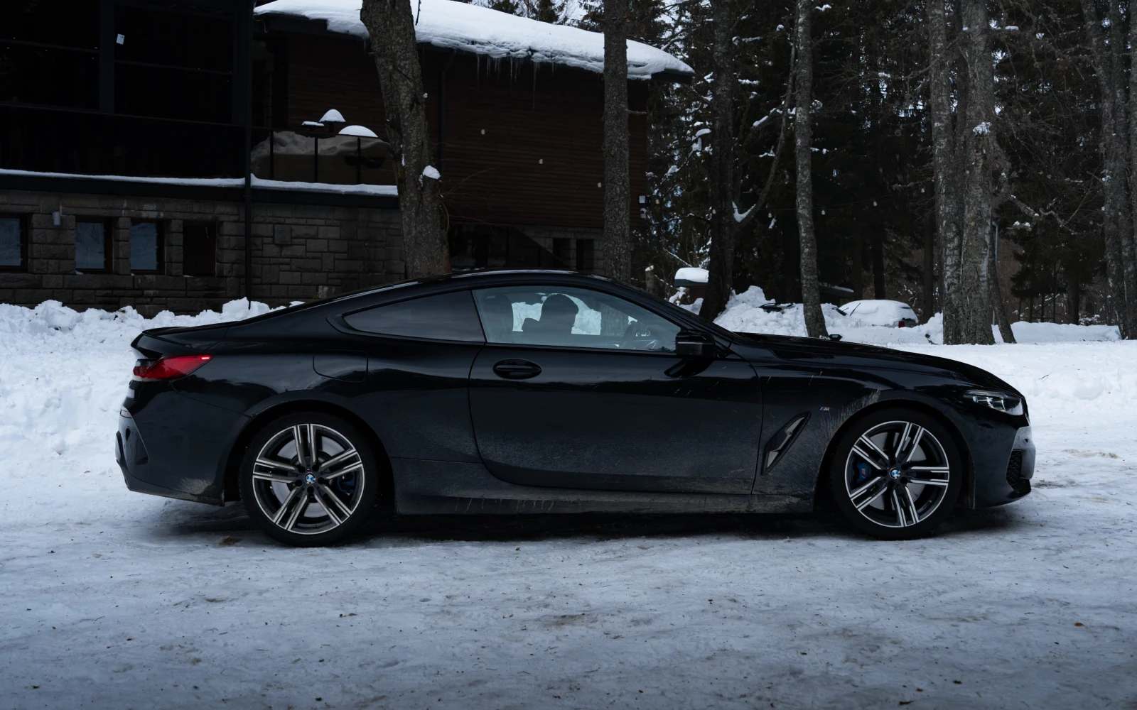 BMW 850 М850i xDrive, снимка 4 - Автомобили и джипове - 53878856