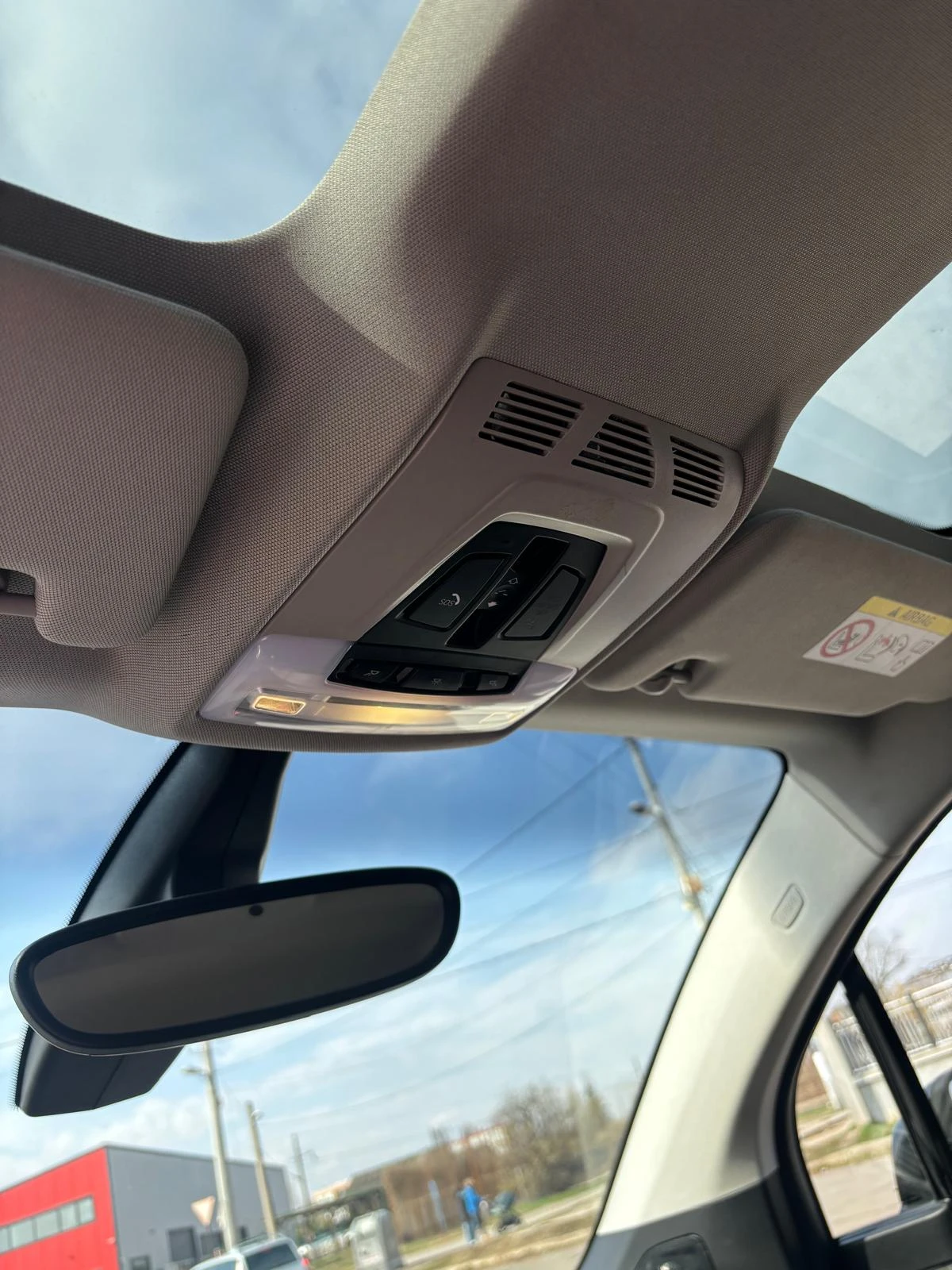 BMW i3, снимка 17 - Автомобили и джипове - 53900647