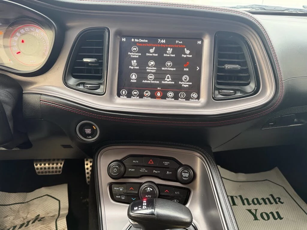 Dodge Challenger R/T* RWD* АвтоКредит* (ЦЕНА ДО БГ), снимка 13 - Автомобили и джипове - 54113892