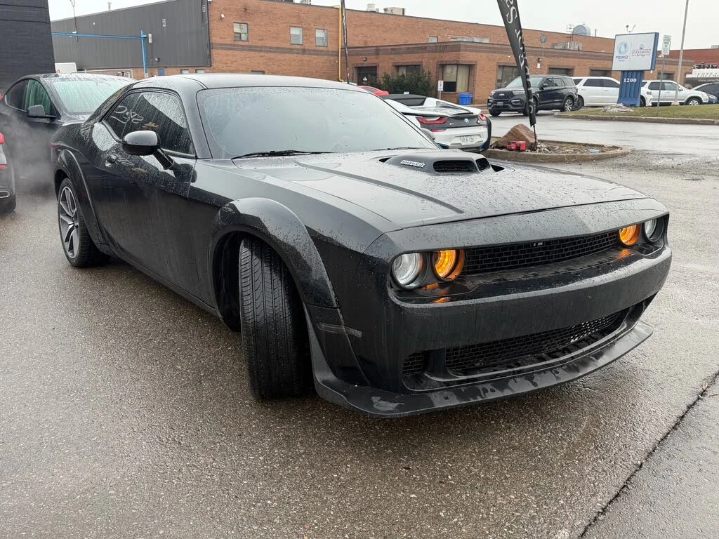 Dodge Challenger R/T* RWD* АвтоКредит* (ЦЕНА ДО БГ), снимка 3 - Автомобили и джипове - 54113892