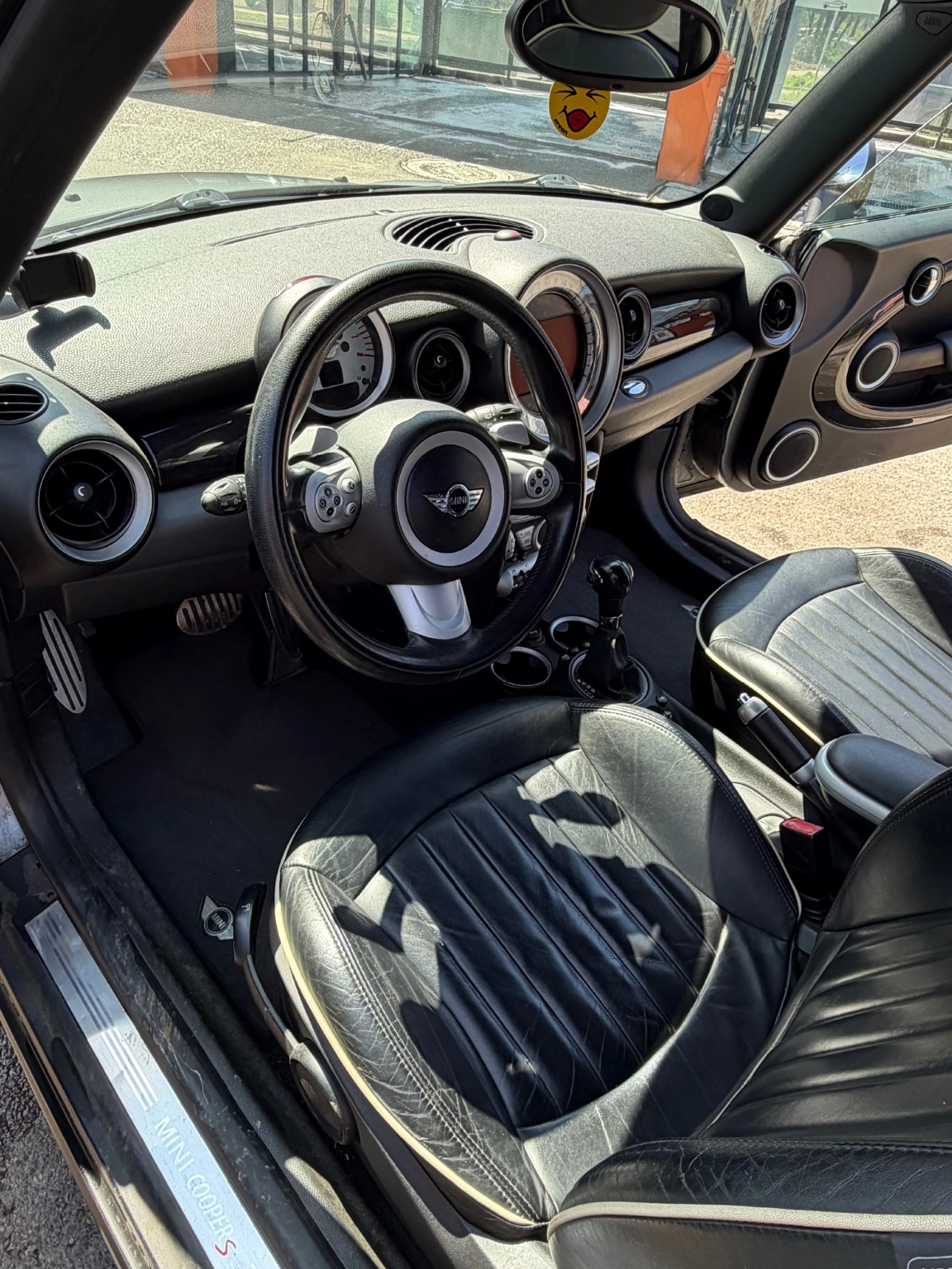 Mini Cooper s Автоматик, снимка 8 - Автомобили и джипове - 54193930