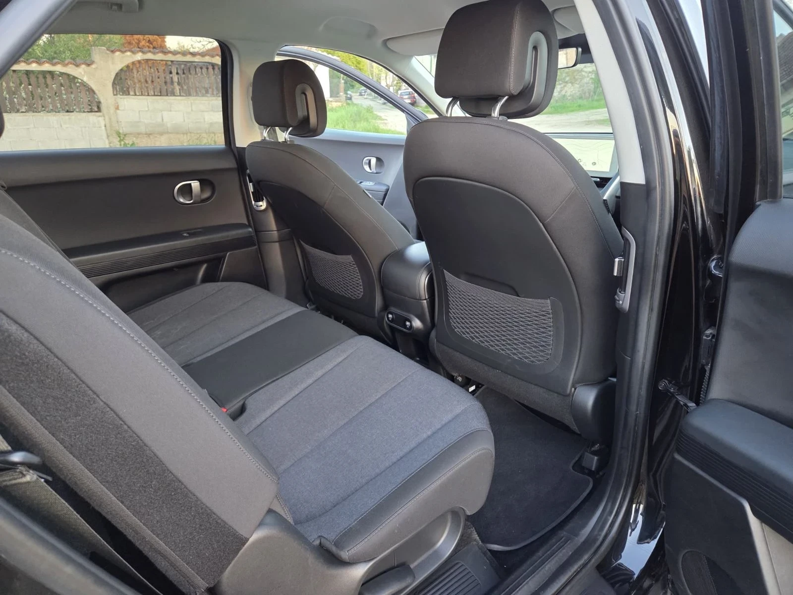 Hyundai Ioniq 5 Core 72kWh , снимка 10 - Автомобили и джипове - 54340371