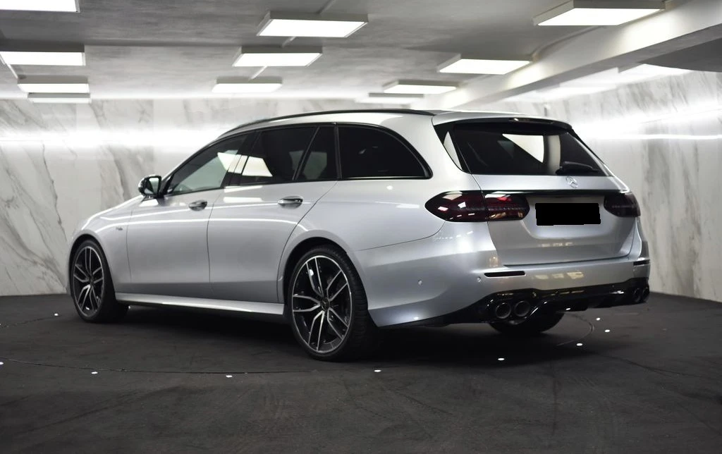 Mercedes-Benz E 53 AMG 4Matic+ , снимка 4 - Автомобили и джипове - 54547748