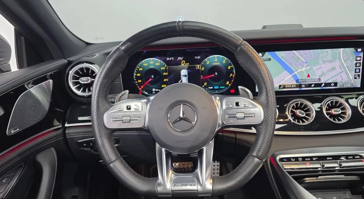 Mercedes-Benz AMG GT 43 AMG | Обдухване | Heads UP | Lane Assist, снимка 9 - Автомобили и джипове - 54840684
