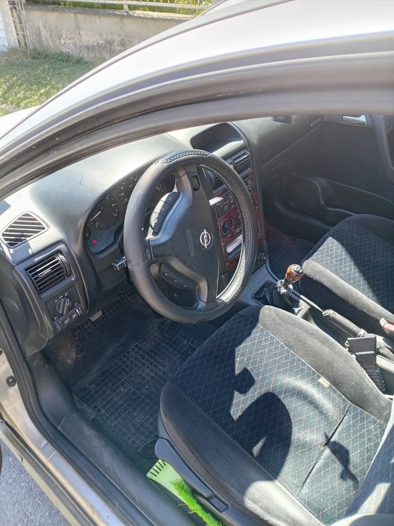 Opel Astra, снимка 5 - Автомобили и джипове - 55959304