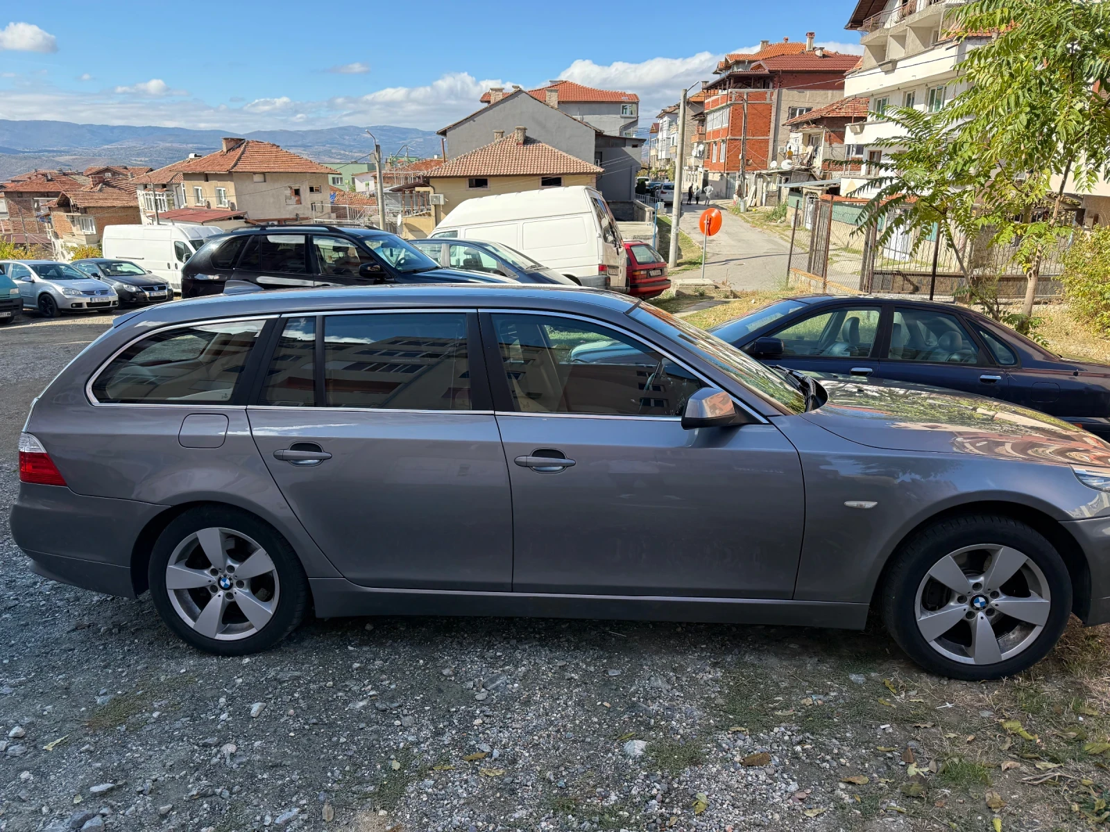 BMW 530, снимка 2 - Автомобили и джипове - 56624651