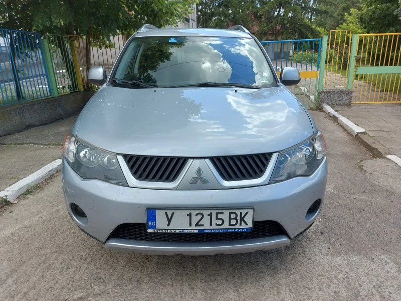 Mitsubishi Outlander 2.2 diesel, снимка 3 - Автомобили и джипове - 46501502