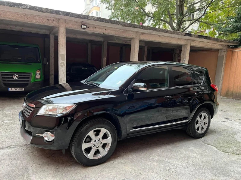 Toyota Rav4 2.2D4D, снимка 7 - Автомобили и джипове - 49600922