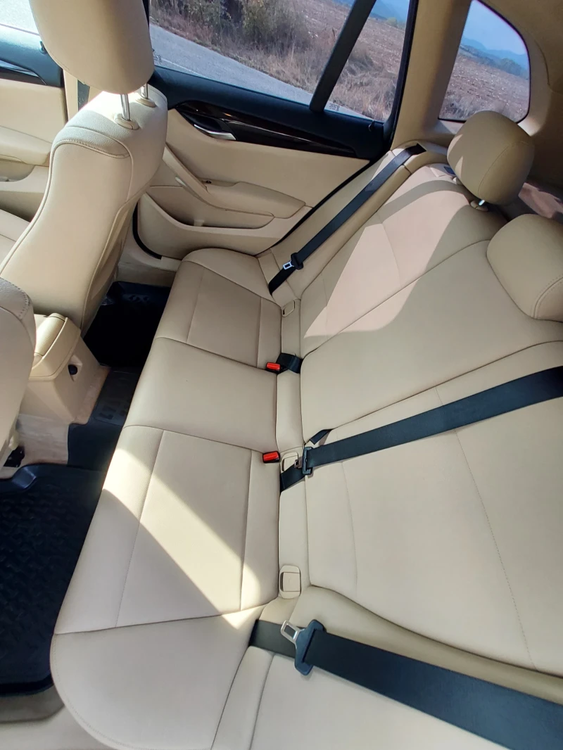 BMW X1, снимка 8 - Автомобили и джипове - 52041707