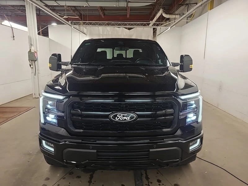 Ford F150 * LARIAT CREW CAB SHORT BED * CARFAX * БЕЗ ПЪРВОНА, снимка 2 - Автомобили и джипове - 52700213