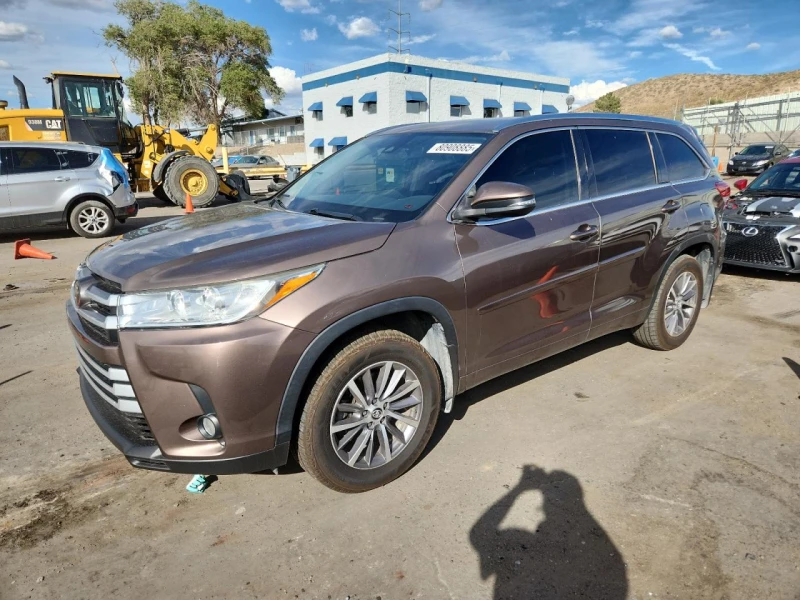Toyota Highlander SE* , снимка 3 - Автомобили и джипове - 52729744